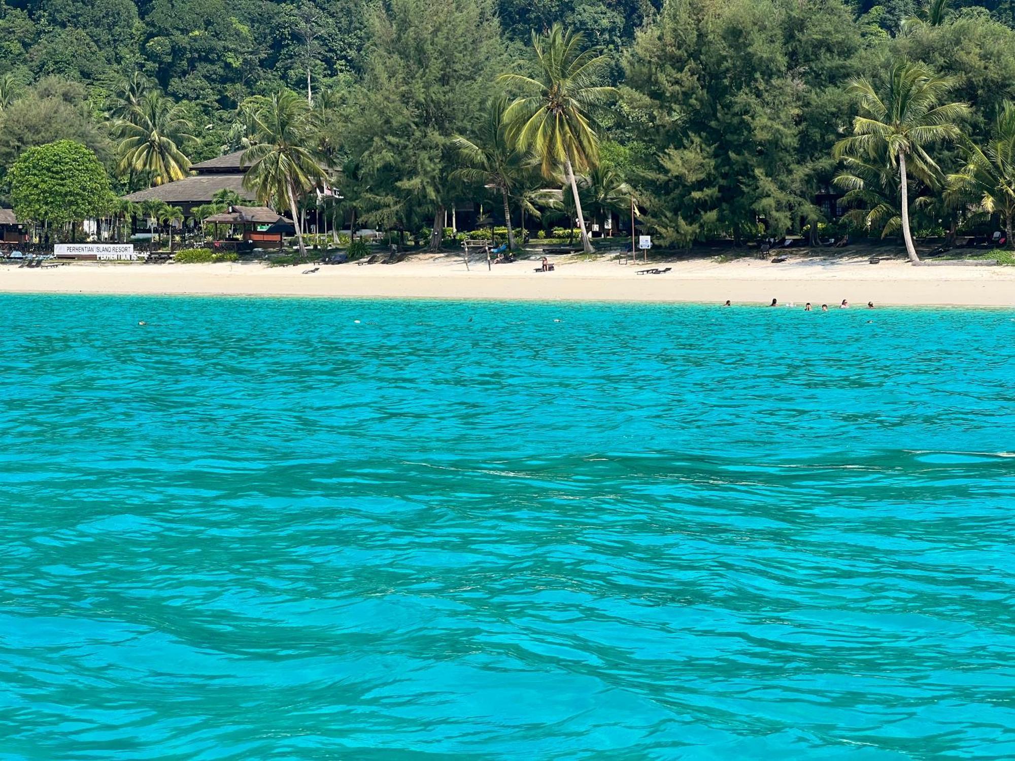 Perhentian Suria Hotell Kampong Pasir Petani Exteriör bild